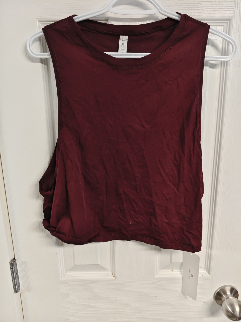 CRZ YOGA Women's Muscle Tee in Burgundy